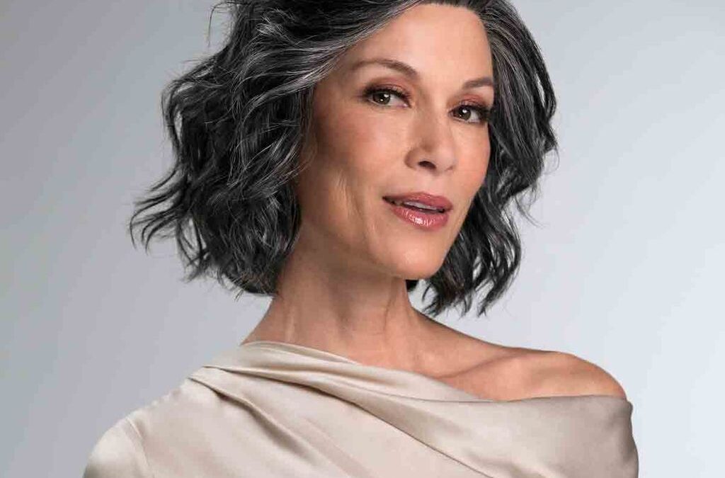 CARING FOR CURLY HAIR